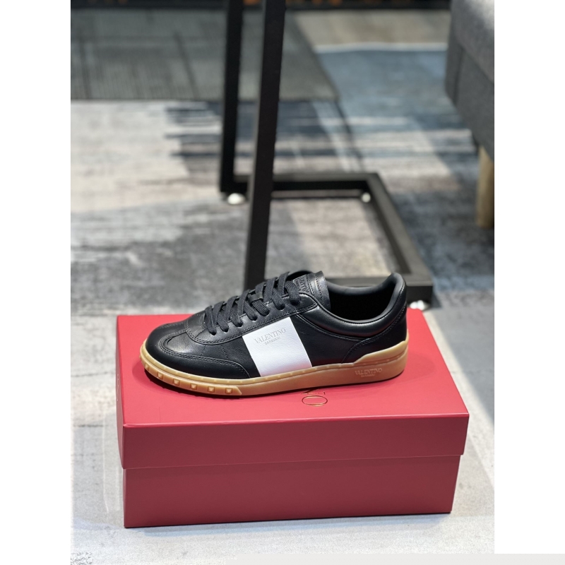 Valentino Sneakers